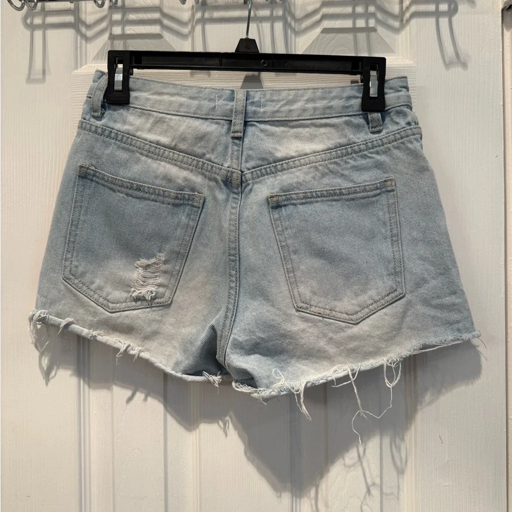 🇺🇸⭐️🇺🇸Dance & Marvel Star Print Distressed Denim Shorts Light Wash Raw Hem-Small